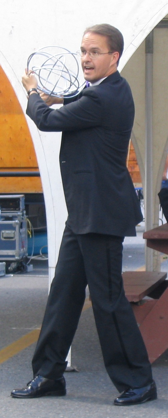 Richard Young the Magician linking rings