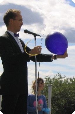 Richard Young the Magician at Oldman River Festival